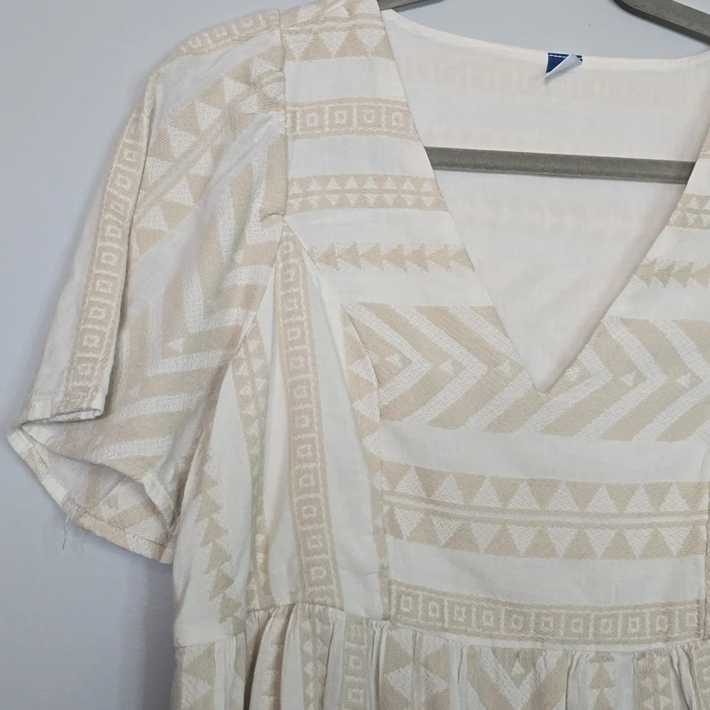 OLD NAVY BABY DOLL DRESS - Picture 4 of 7